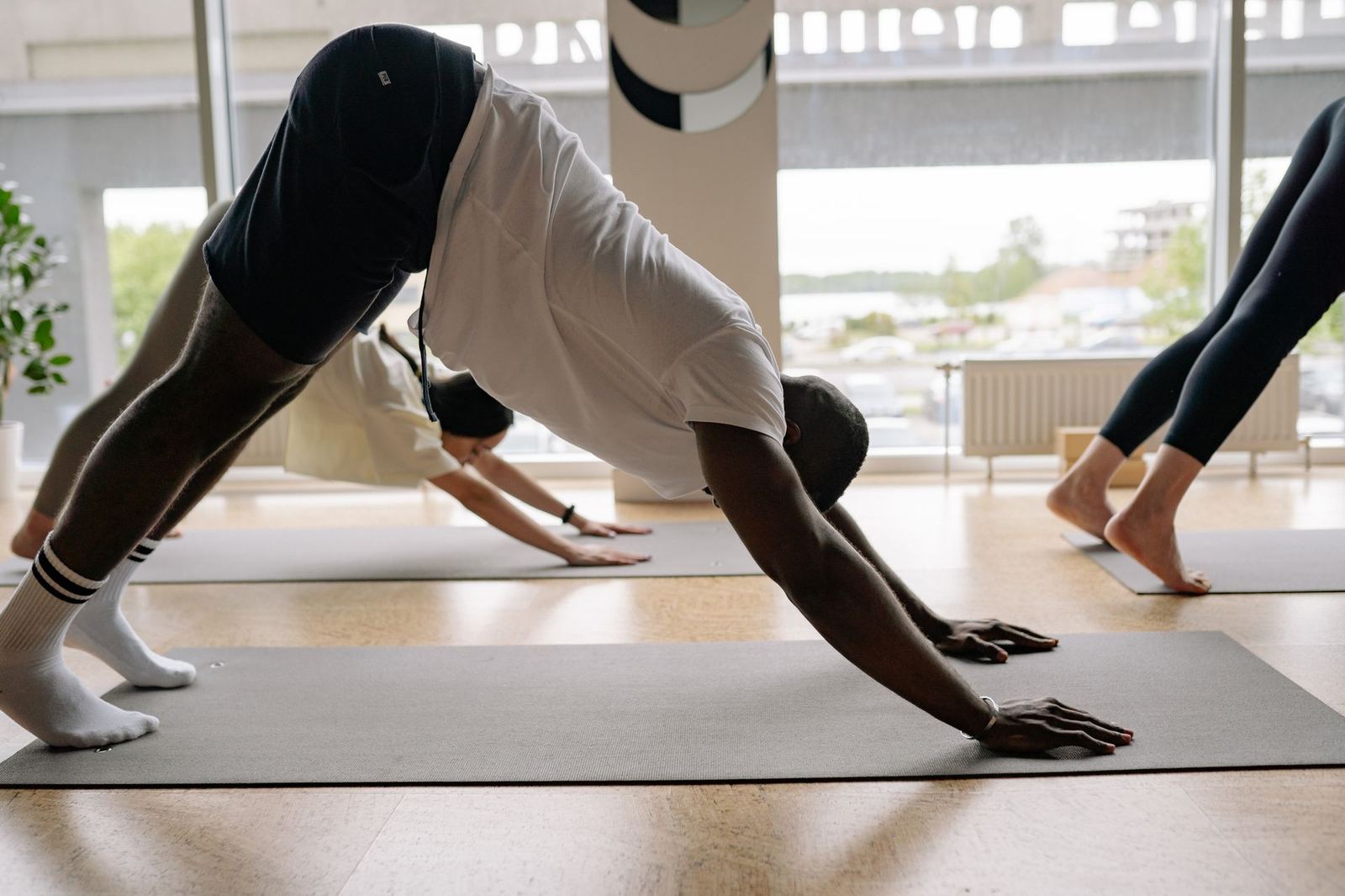 Yoga Akış · Paz 17:00 · Karşıyaka